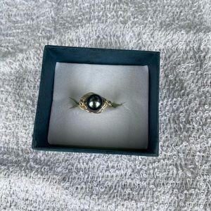 Hand made ladies ring by zangomike